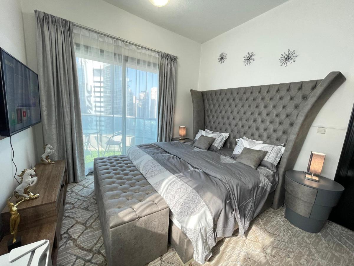 Luxury Room With Marina View Close To Jbr Beach And Metro With Shared Kitchen Dubai Exterior photo